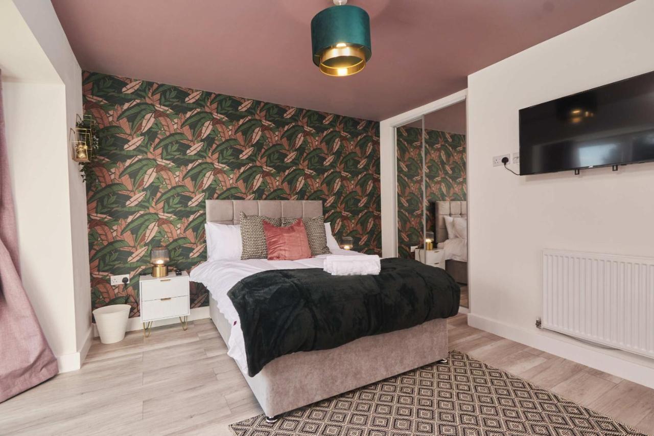 Homebird Property - Ash Tree House Leeds  Buitenkant foto