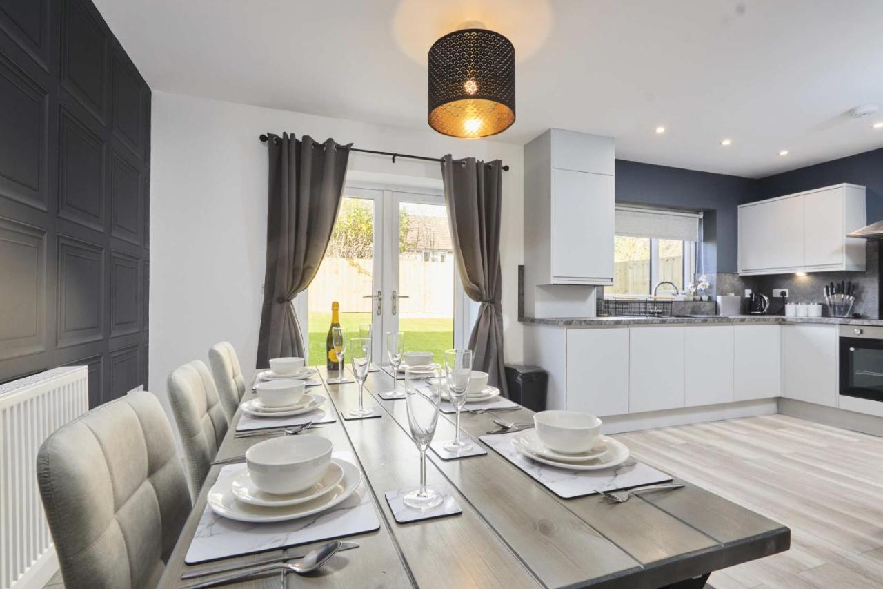 Homebird Property - Ash Tree House Leeds  Buitenkant foto